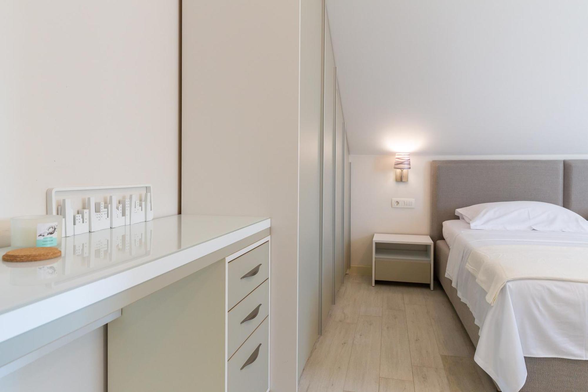 Potter - Penthouse With Sea View & 2 Parking Places Promajna Exterior foto